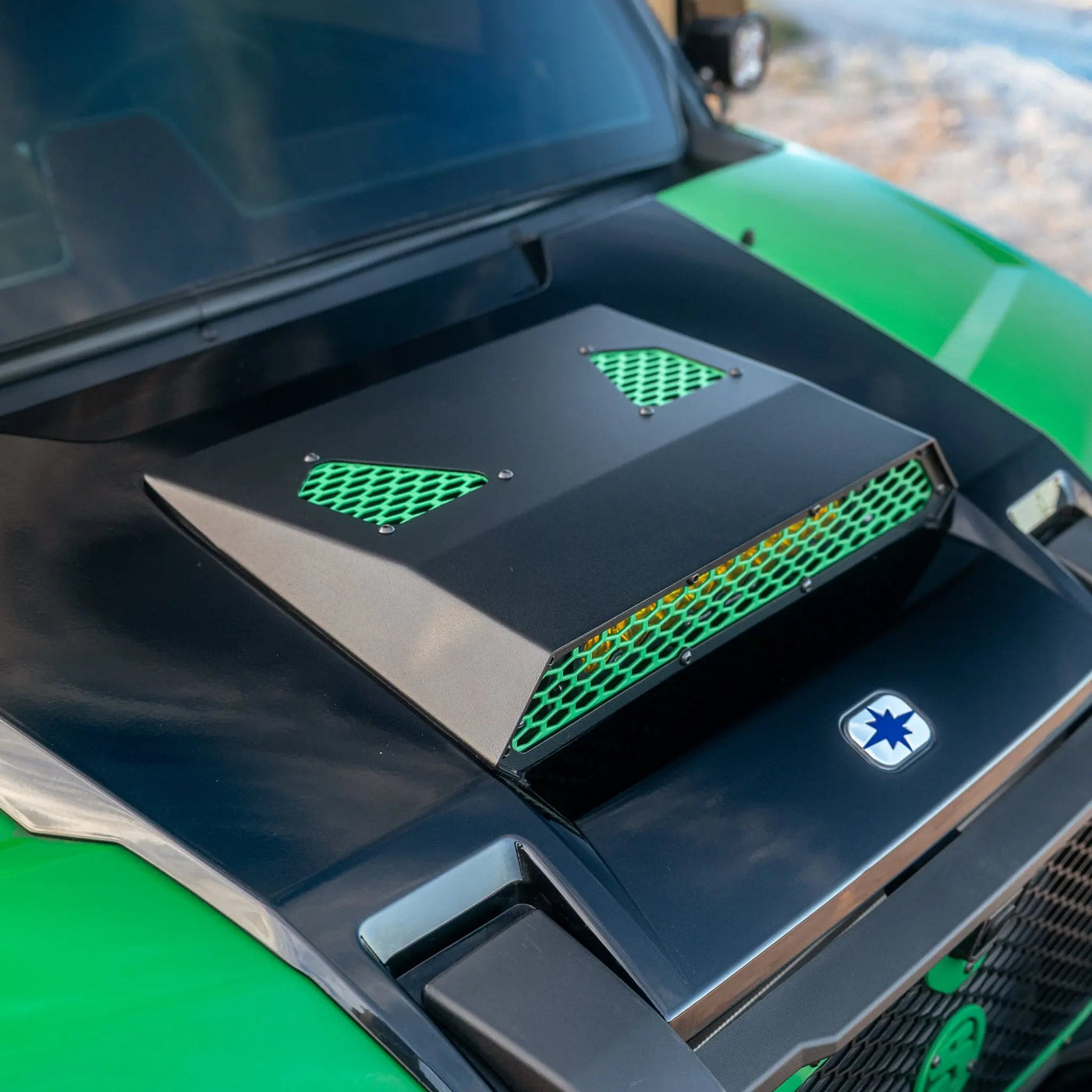 Polaris Xpedition Hood Mounted Light Bar Scoop SDR Motorsports