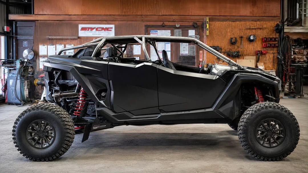 Polaris RZR Low Boy V2 custom UTV roll cage side profile